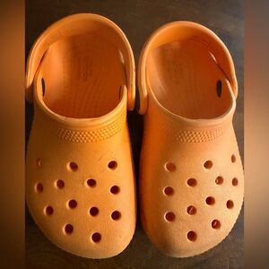 CROCS Kids C8 Orange Classic Clog